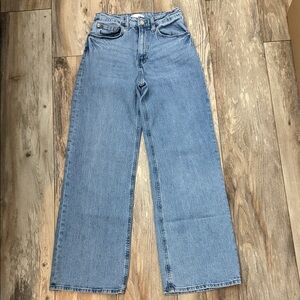 H&M Light Blue Wide Leg Jeans Size 4